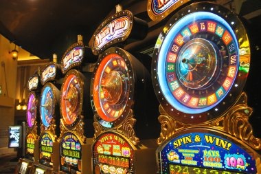 PMPL Indonesia branded blackjack table on kantortoto slot with esports-themed dealer and studio